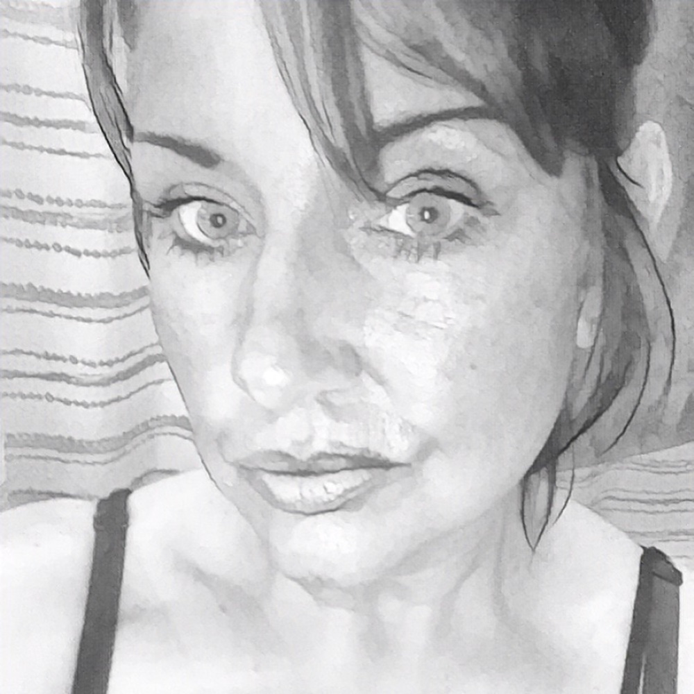 Meet your Posher, Leigh
